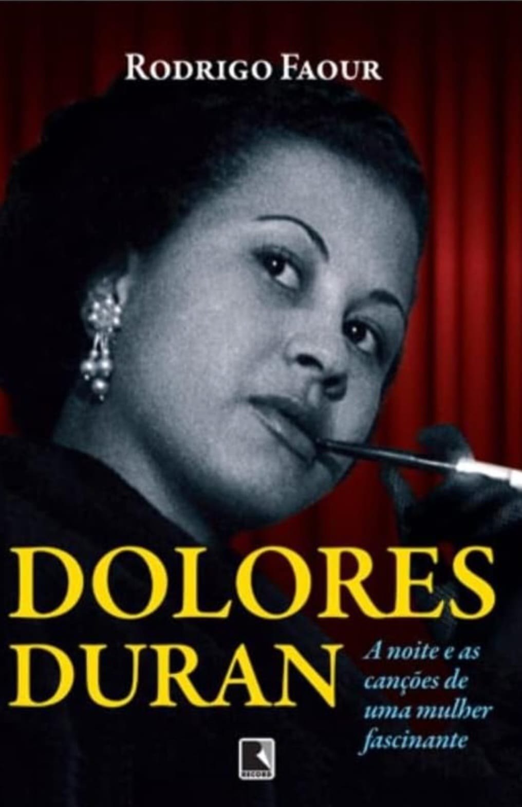 Existem biografias e Biografias - Por Humberto Oliveira