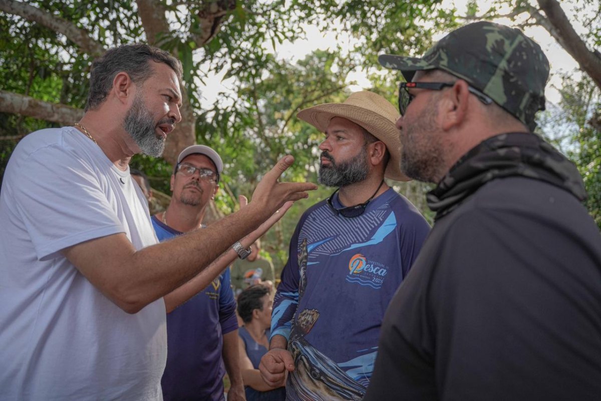 BRUNO BOLSONARO SCHEID (PL) DIZ: 'Pagaremos o preço que tiver que pagar por esse país' em encontro com apoiadores