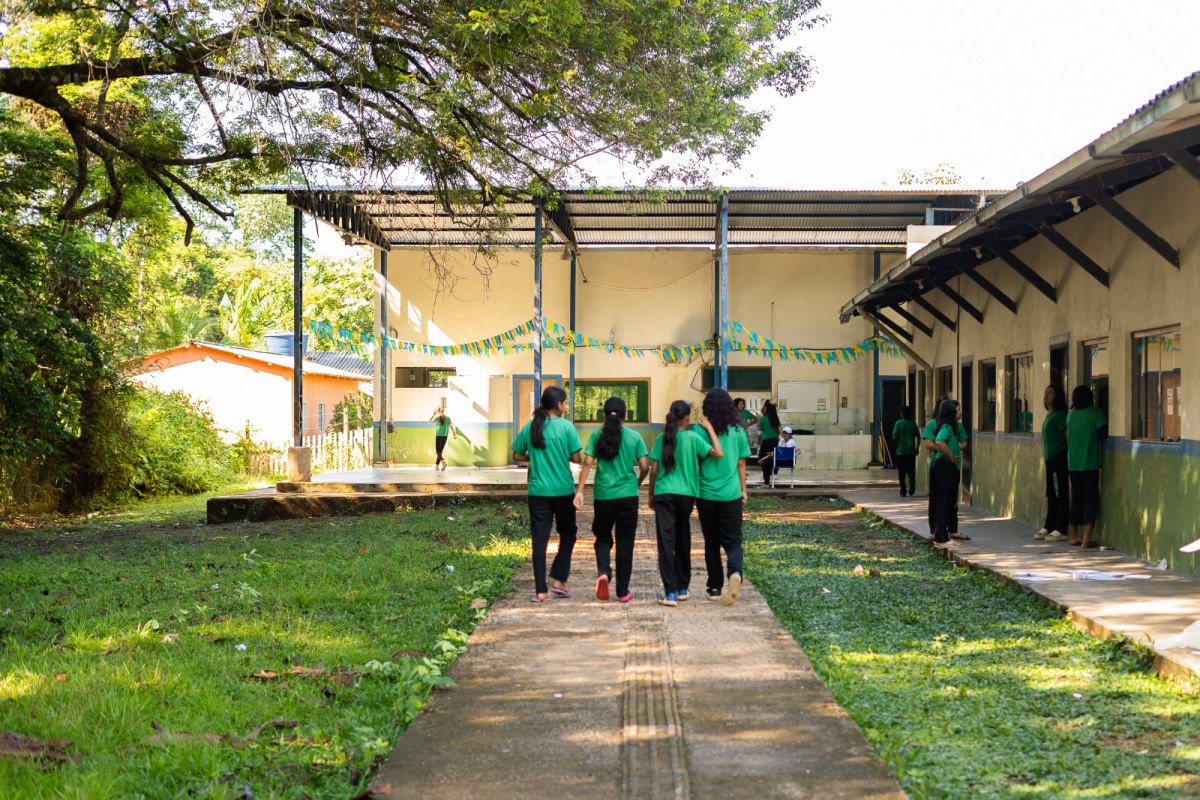 CAPACITAÇÃO: Teatros da Floresta realiza oficina teatral no distrito de Nazaré, Porto Velho