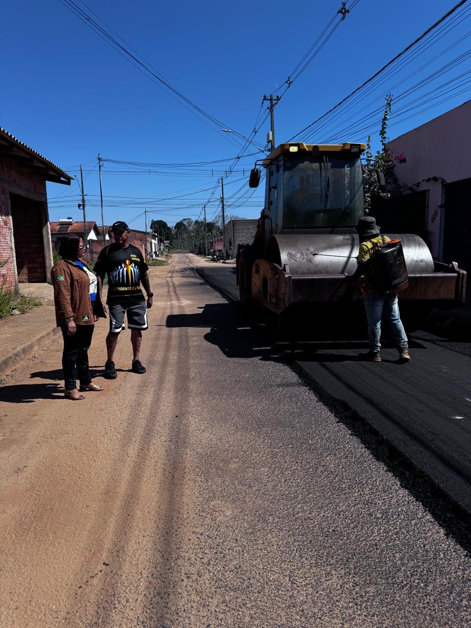 EDIMILSON DOURADO: Após pedido, Prefeitura inicia recapeamento de 19 ruas no Cristal da Calama