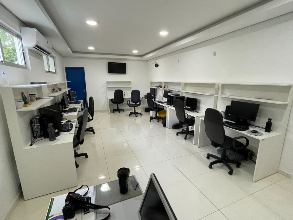 TECNOLOGIA: Alex Silva entrega laboratório cibernético à Polícia Militar de Rondônia