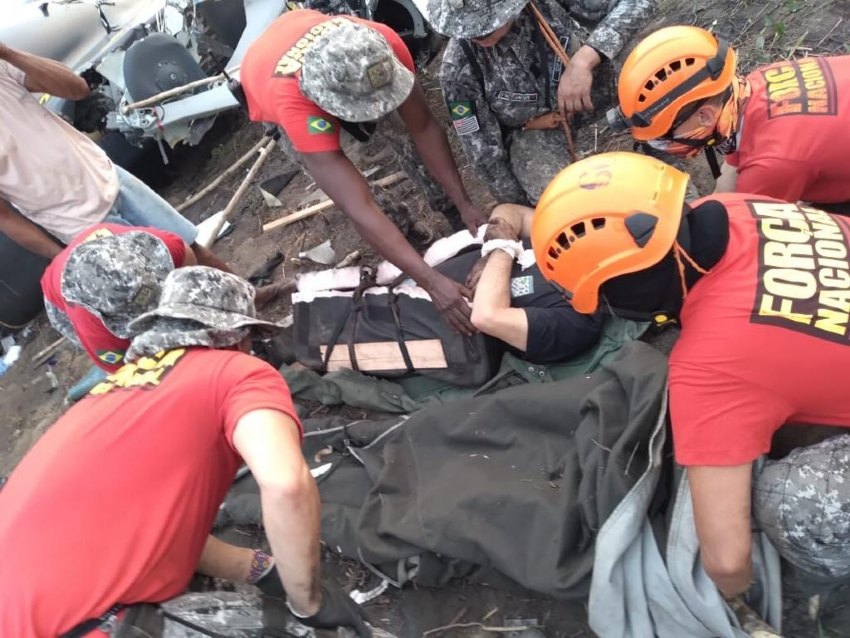 ACIDENTE AÉREO: Helicóptero da Força Nacional cai durante combate à incêndio