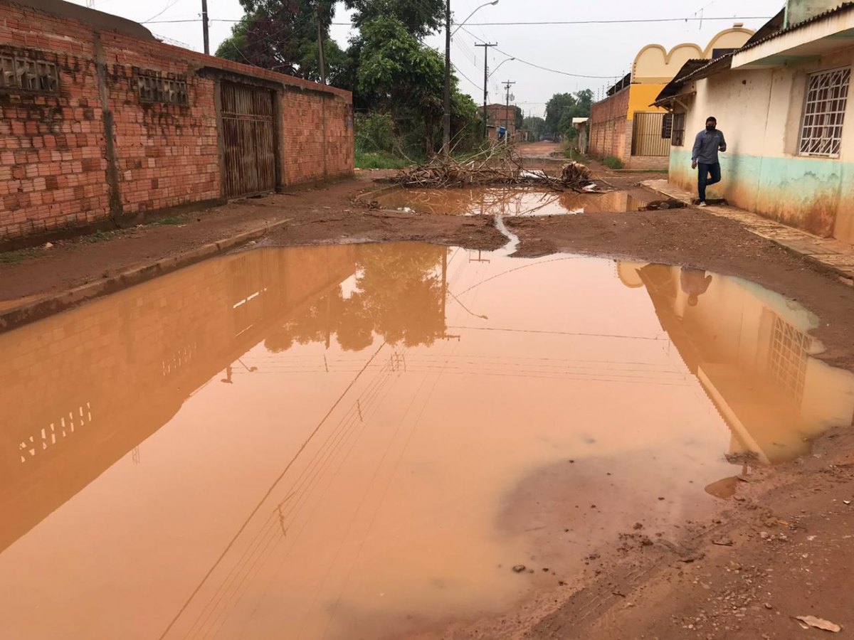 NA CAPITAL: Ada Dantas cobra construção de drenagens para acabar com alagações 