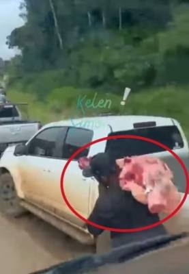 CRIME: Caminhão tomba em rodovia e carga de carnes é saqueada por populares