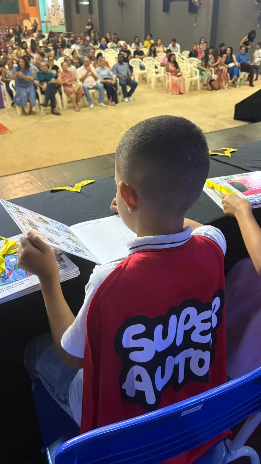 PROJETO SUPER AUTOR: Estudantes da Escola Felipe Rocha de Lima realizam noite cultural