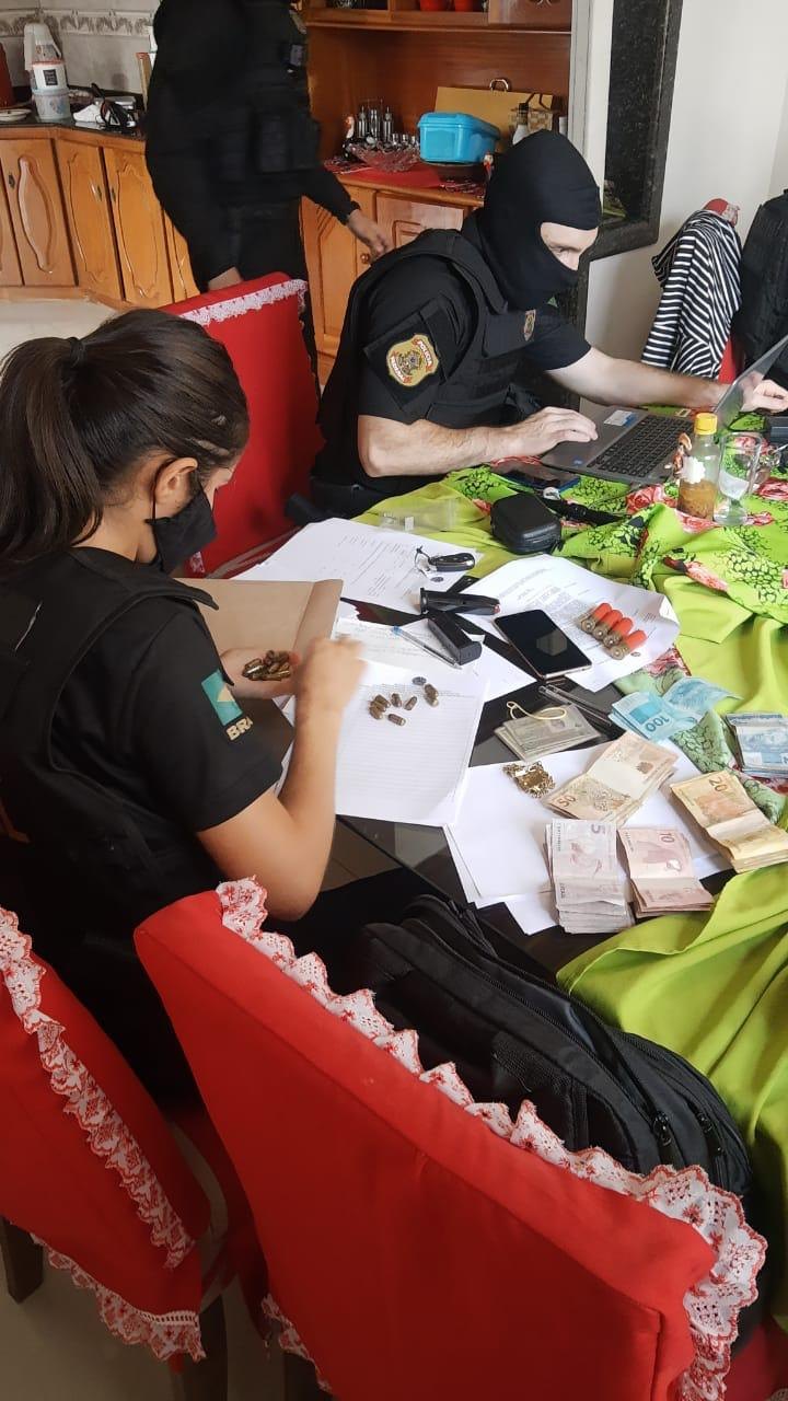 TERMINUS: PF realiza operação contra traficantes que faziam caminhoneiros de 'mula' 