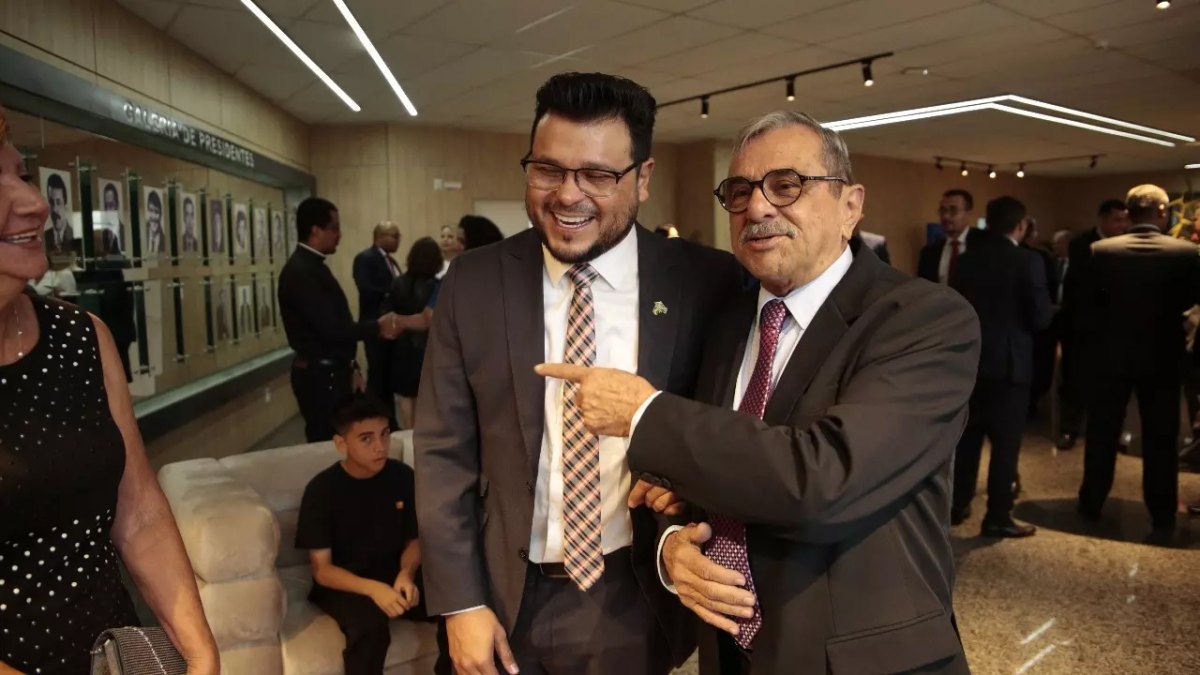 SOLENIDADE: Presidente da FFER recebe homenagem da ALE RO