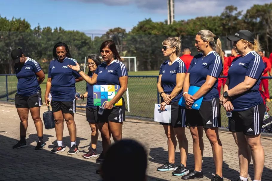 CAPACITAÇÃO: Instrutora física de Rondônia participa do Curso FIFA RAP Feminino