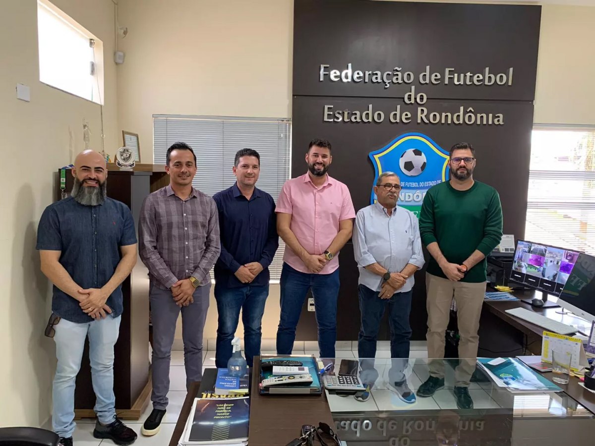 FUTEBOL RONDONIENSE: Presidente da FFER recebe autoridades na capital