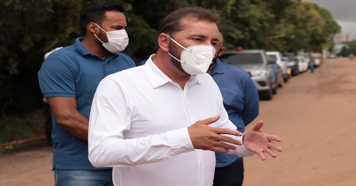 INFRAESTRUTURA: Prefeitura inicia 2022 com mais ruas asfaltadas no bairro Lagoa