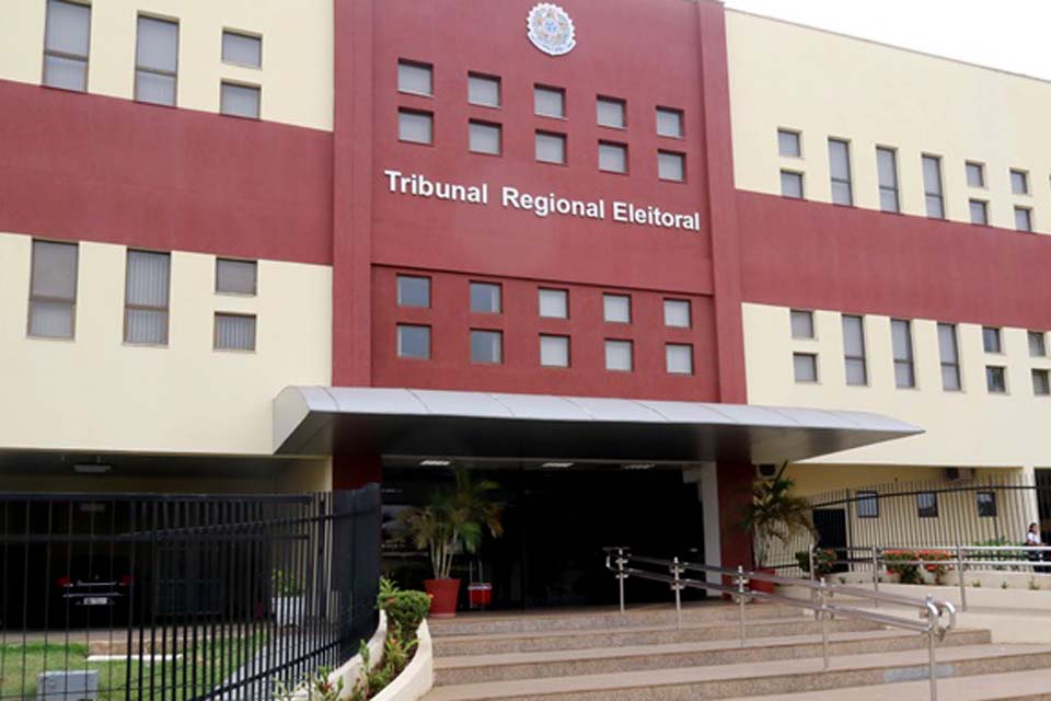 ATENTADO: Prédio do Tribunal Regional Eleitoral é alvo de ataque a tiros em Porto Velho