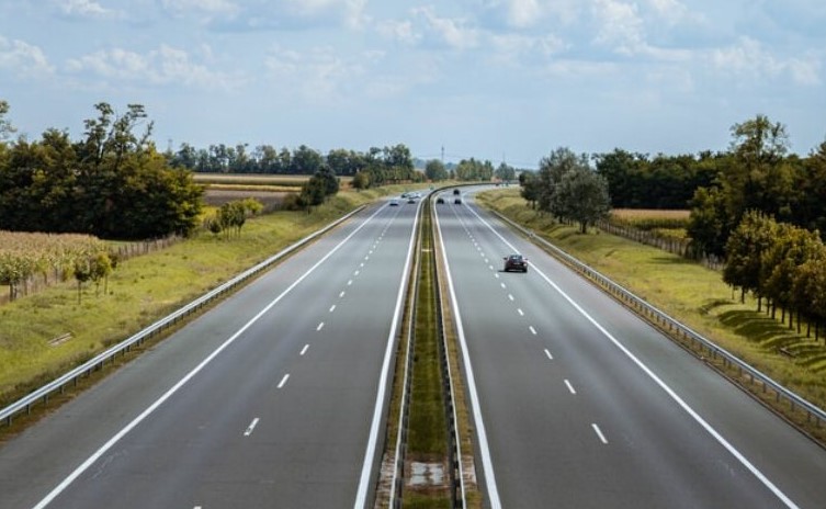 Comissão aprova acordo sobre trânsito de veículos na fronteira