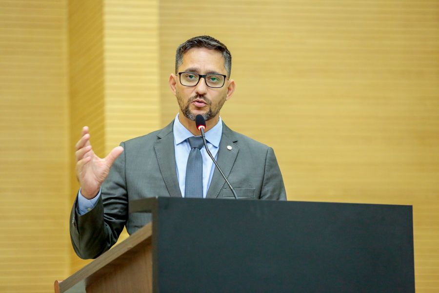 OBRAS: Dep. Anderson Pereira pede urgência do DNIT nas obras da BR 364