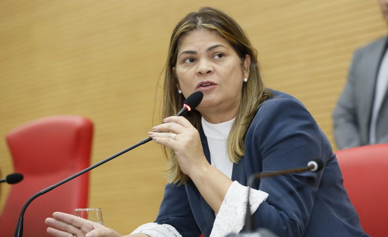 INDIGNAÇÃO: Cássia Muleta fala de condições alarmantes do Hospital João Paulo II