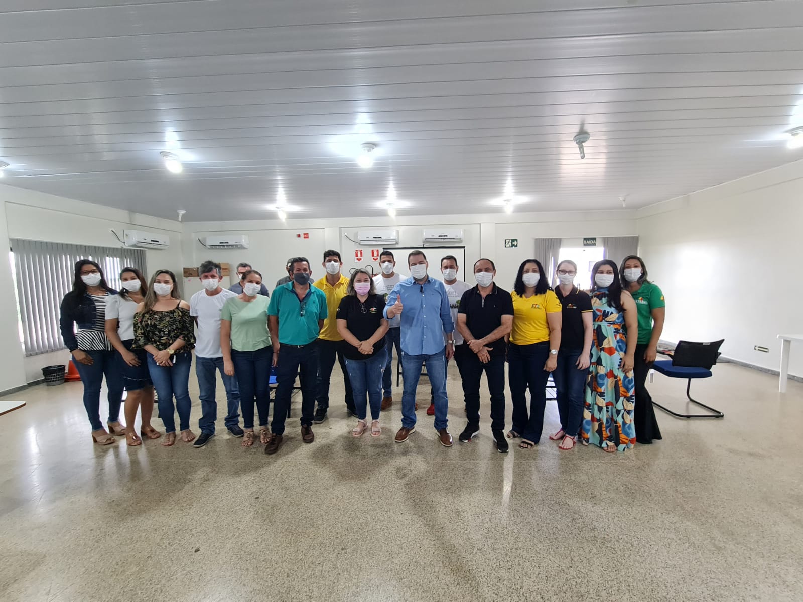 EM ARIQUEMES: Servidores da Ciretran agradecem Alex Redano pela votação do PCCR