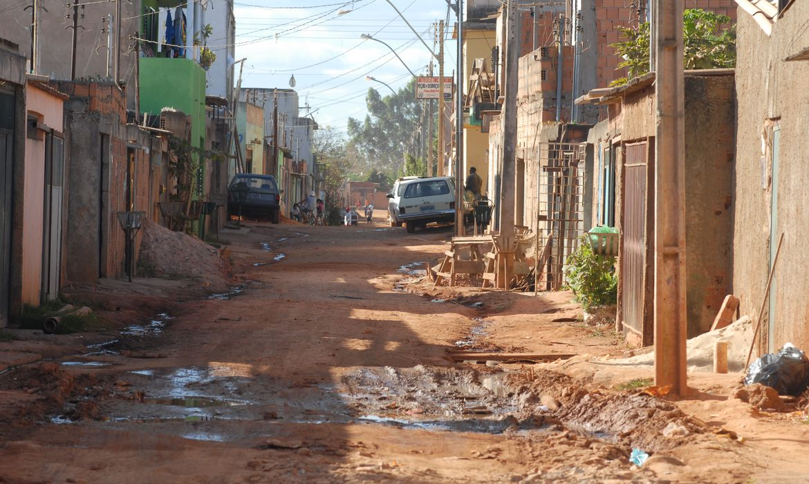 MAIS RICOS: Pandemia fez um novo bilionário a cada 26 horas, diz Oxfam