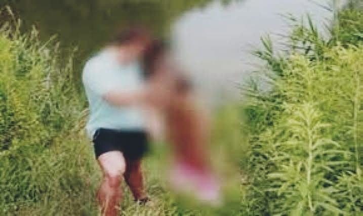 HOSPITALIZADA: Adolescente é arrastada para terreno baldio e estuprada por dois homens