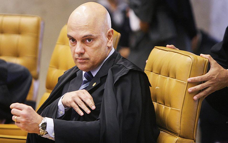 ALEXANDRE DE MORAES: Prefeito cassado tenta retornar ao cargo e pedido está no TSE