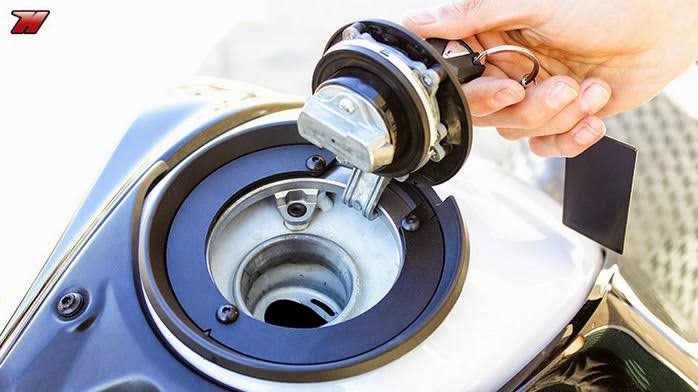 RESERVA ACABOU: Vítima de roubo consegue recuperar motocicleta por ter pouca gasolina 