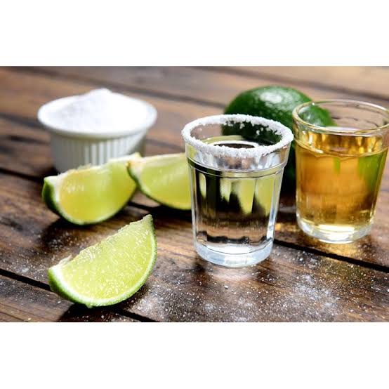 ÚLTIMA DOSE: Mulher é surrada pelo marido ao pedir mais bebida alcoólica 