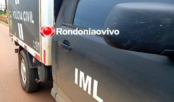 CRIME BÁRBARO: Mulher é morta com mais de 10 golpes de facão em casa