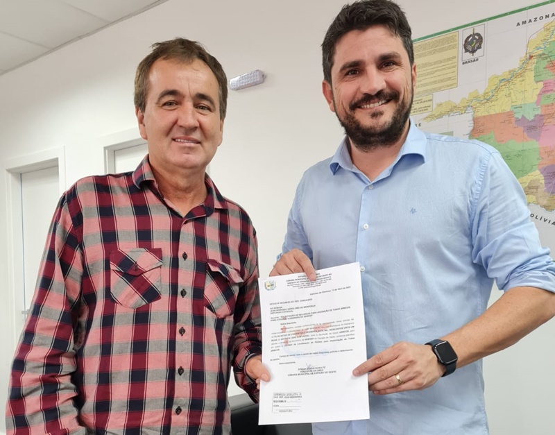 DEMANDAS: Jean Mendonça recebe vereador de Espigão D’Oeste