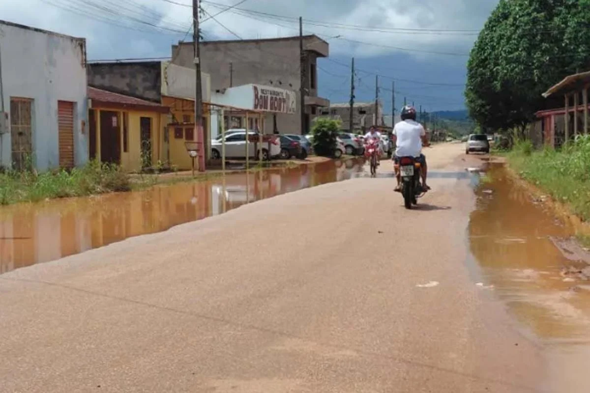 INVERNO AMAZÔNICO: Falta de drenagem agrava alagamentos em Guajará-Mirim