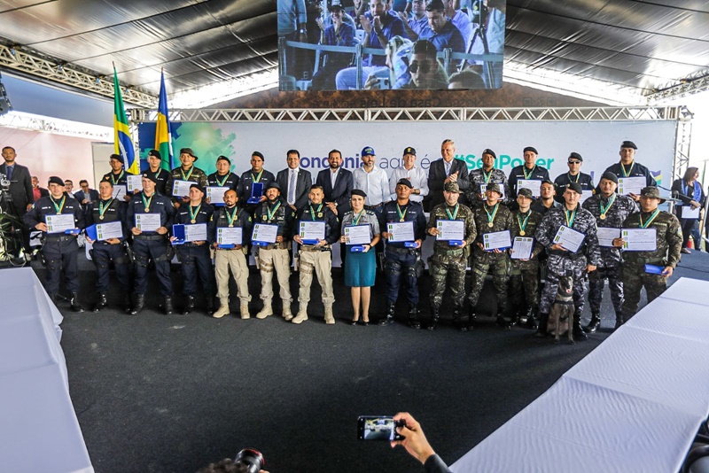 MÉRITO: Assembleia Legislativa de Rondônia homenageia forças de segurança de RO