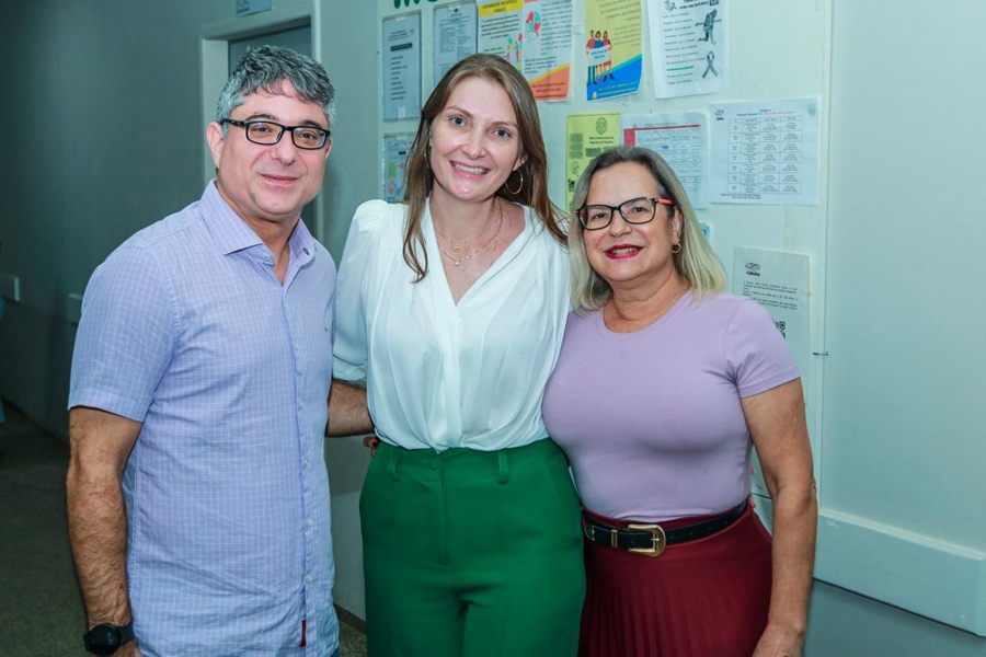 LEBRINHA: Deputada debate melhorias com gestores do João Paulo II e de outras unidades 