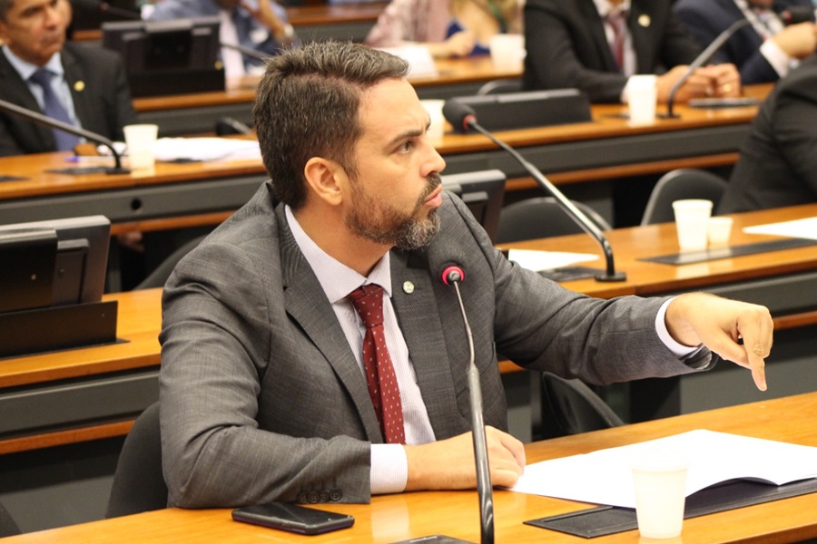 ATUAÇÃO PARLAMENTAR: Projeto de Léo Moraes que cria Ifro em União Bandeirantes é aprovado na Câmara