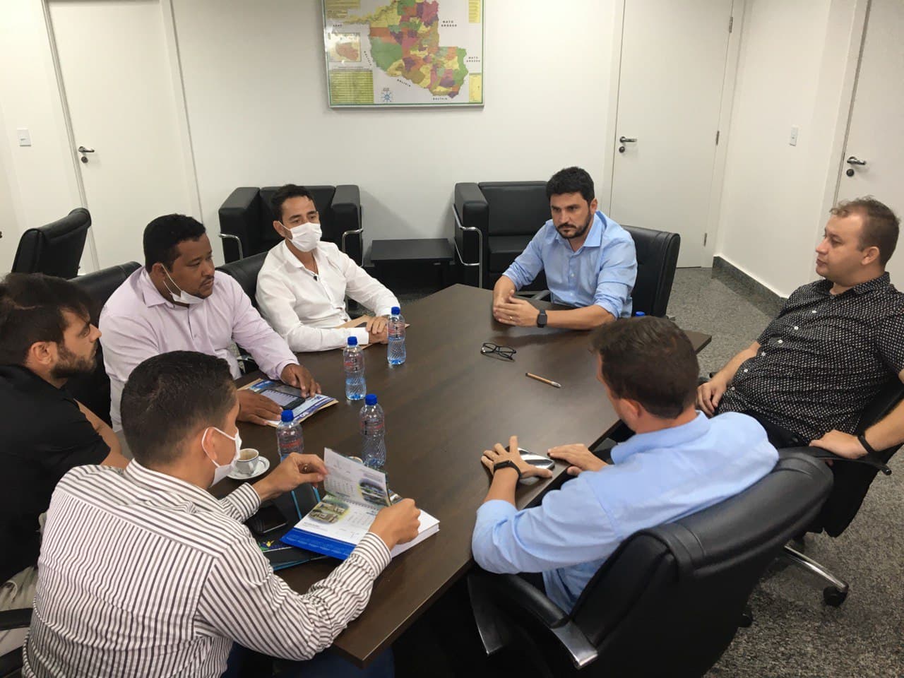 AÇÕES: Deputado Jean Mendonça reafirma recursos para a Saúde de Primavera de Rondônia