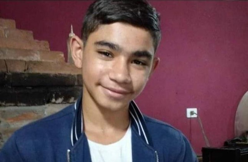FATAL: Garoto de 13 anos morre após ser espancado por colegas em escola militarizada