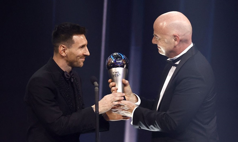 CRAQUE: Messi é eleito o melhor jogador de futebol do mundo pela Fifa