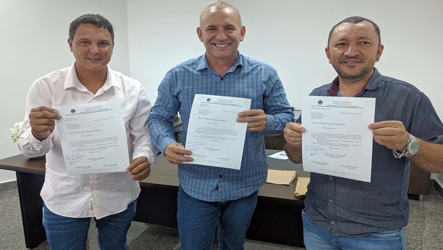 COMPROMISSO: Dep. Ezequiel Neiva promete atender demandas do município de Cerejeiras