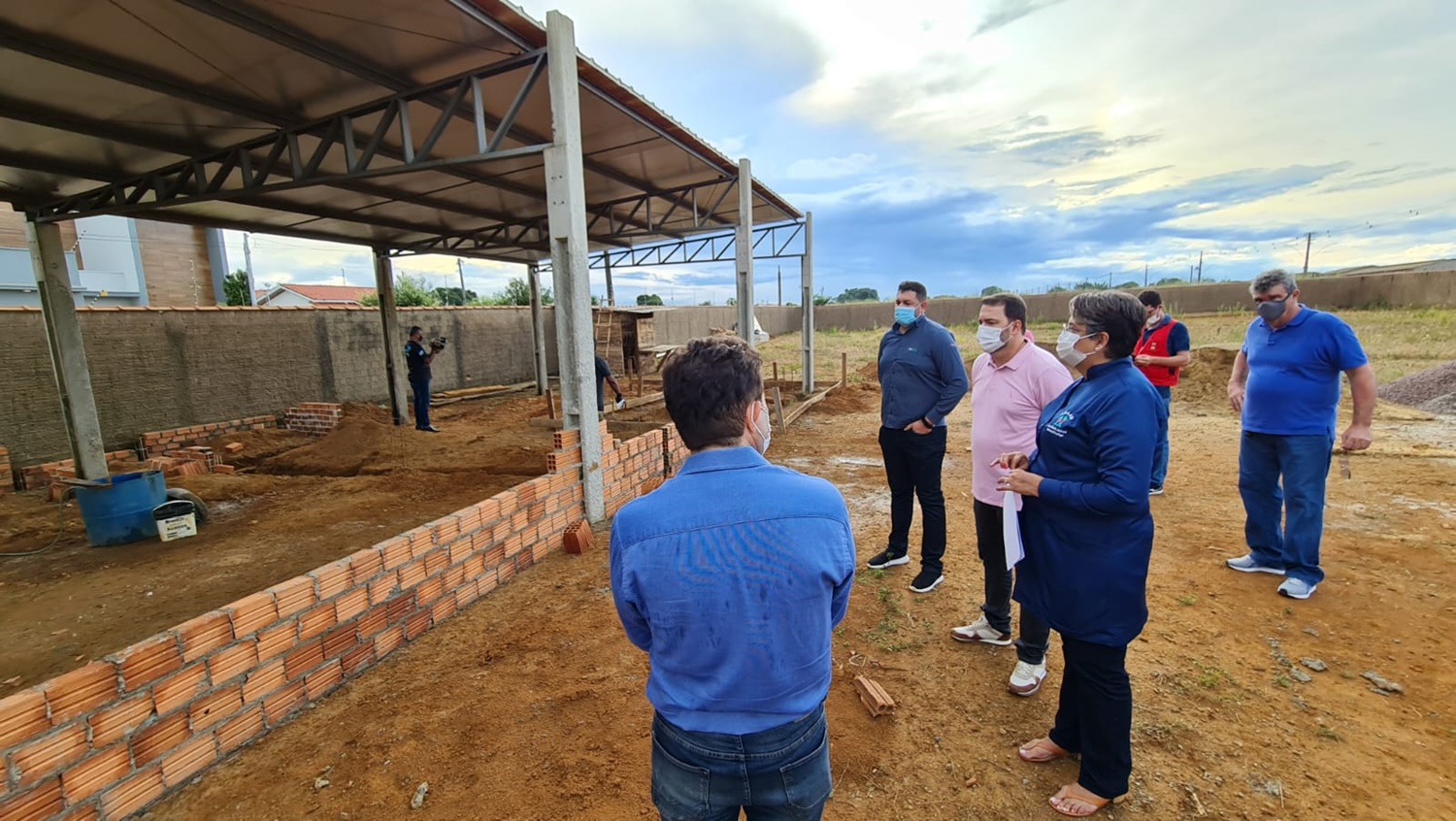 DEPUTADO: Presidente Alex Redano visita sede da AMAAR em Ariquemes