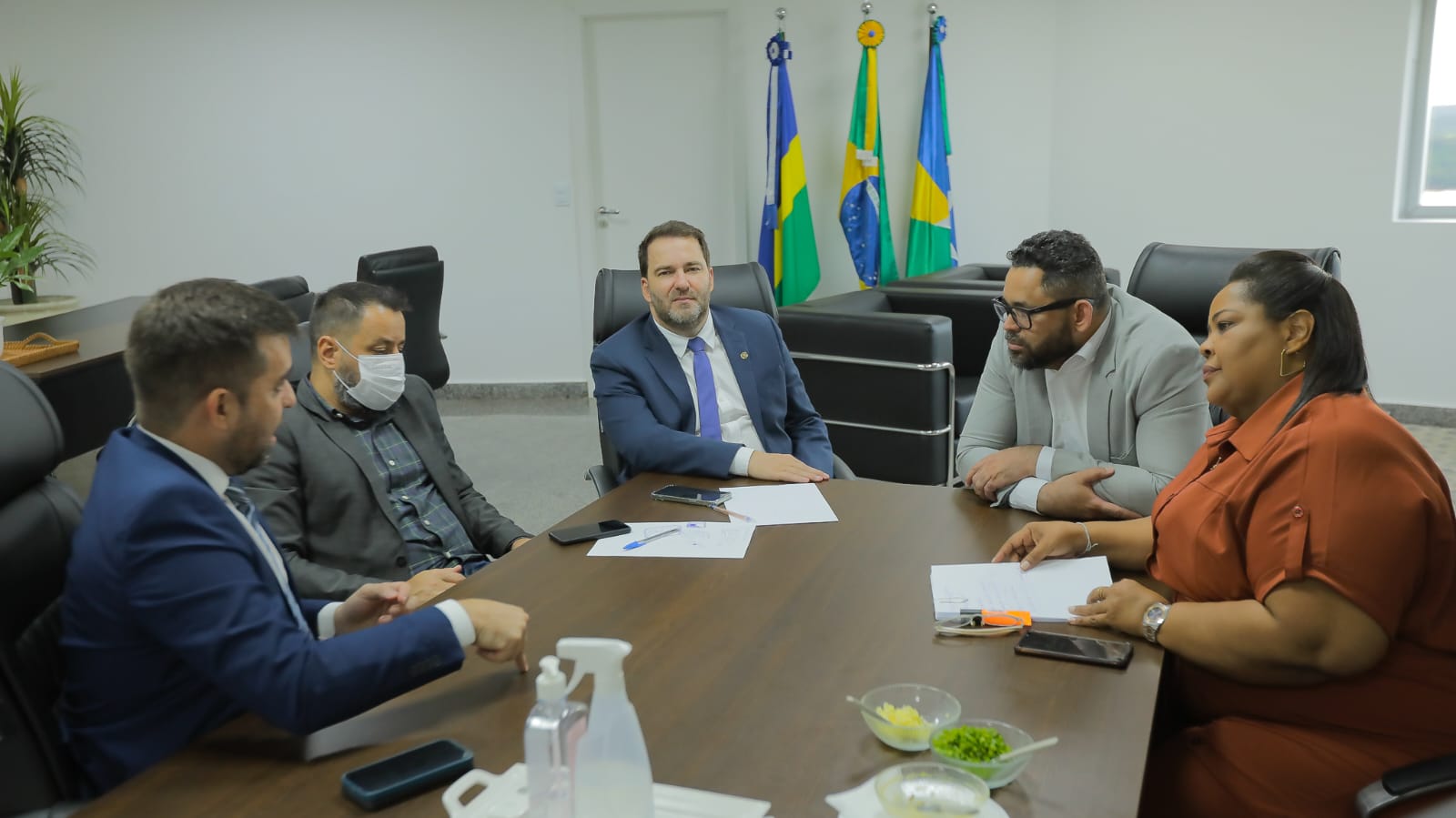 ALEX REDANO: Alteração no PCCR da Saúde é pedida ao procurador geral do Estado