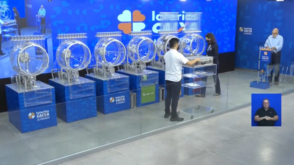 SORTUDOS: Cinco apostas dividem prêmio de R$ 541 milhões