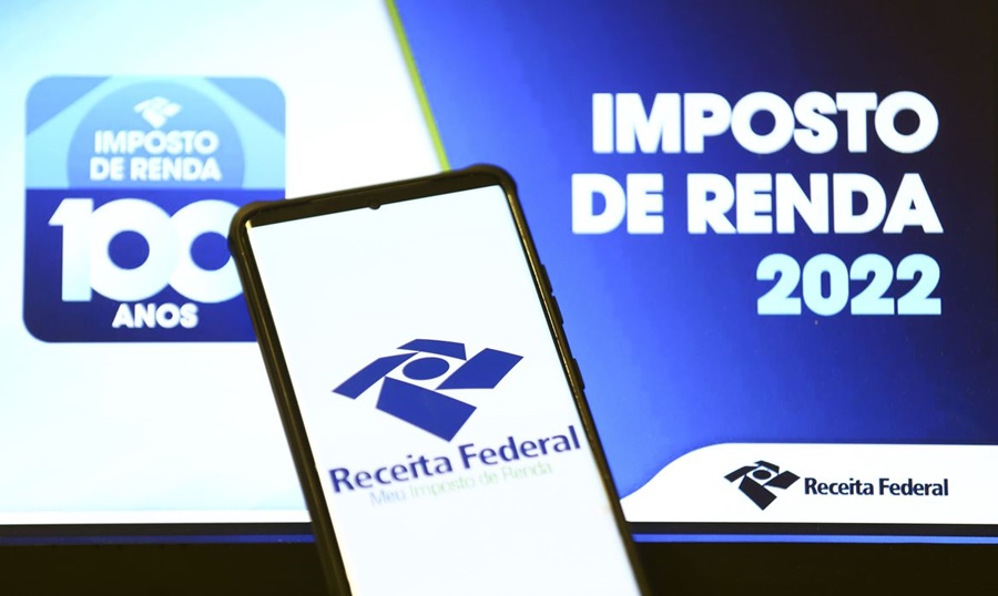 DINHEIRO: Receita paga hoje restituições do 3º lote do Imposto de Renda