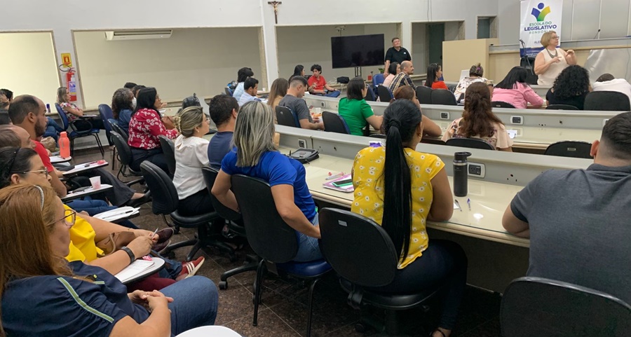 FORMAÇÃO: Cursos da Escola do Legislativo acontecem em Porto Velho e Machadinho