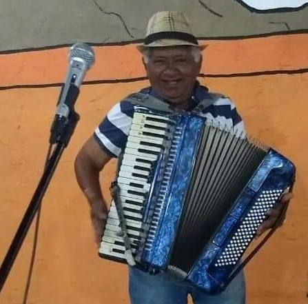 VELHINHO DO PEN DRIVE: Conhecido vendedor do Mercado do 1 morre de COVID-19 na capital