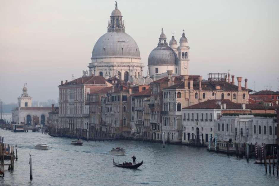Veneza ativará barreiras contra inundações dentro de 6 meses