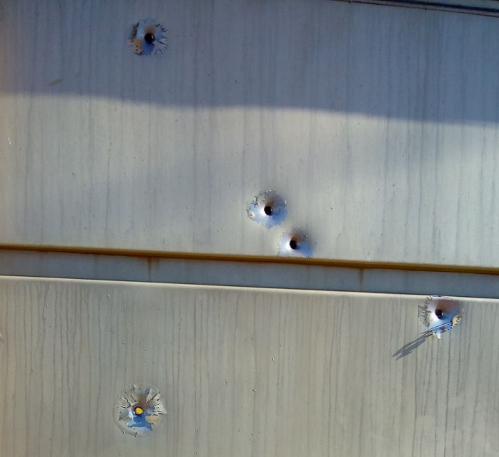 VÁRIOS DISPAROS: Residência é alvo de ataque a tiros na zona Leste de Porto Velho 