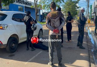 VÍDEO: Duas pessoas ficam feridas após acidente entre carro e moto na Rio Madeira