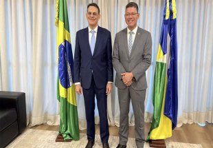 TERCEIRA VEZ: Alexandre Miguel assume governo e Marcos Rocha viaja novamente à China