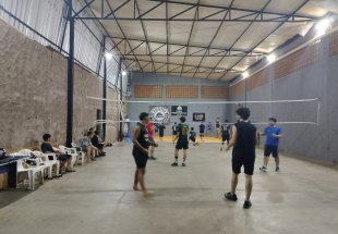 ESPORTE SOCIAL: Projeto gratuito de vôlei na Zona Leste busca voluntário de Ed. Física 