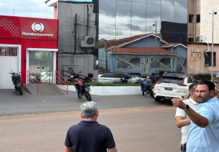 INTIMIDAÇÃO: Marcos Combate surge na sede do Rondoniaovivo e tenta gravar vídeo com segurança armado