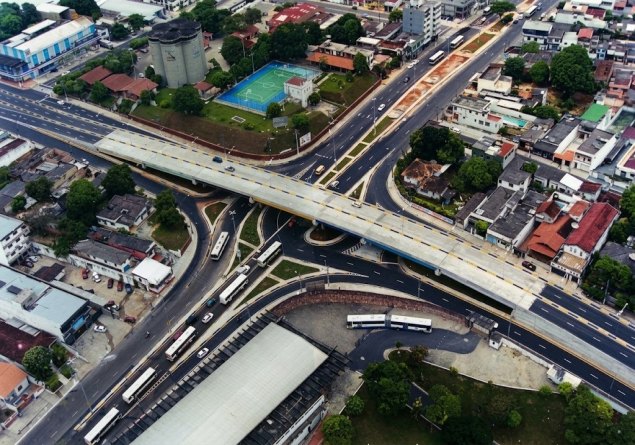 TRÂNSITO: Léo Moraes anuncia projeto para construção de elevados na capital