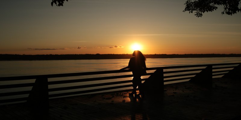 PROGRAMAÇÃO ESPECIAL: Pôr do Sol Musical terá edição especial de Dia dos Namorados no EFMM