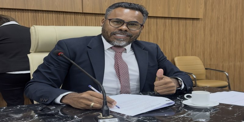 DR. SANTANA: Câmara aprova isenção de taxa em concursos para mesários eleitorais