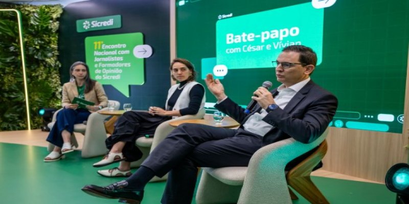 SICREDI: Encontro debate cooperativismo e bem-estar financeiro no Brasil